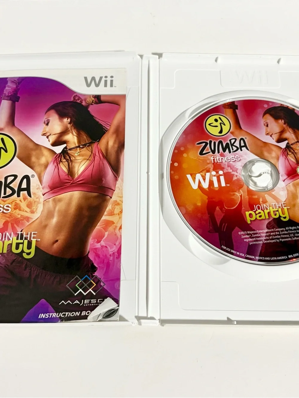 Wii Zumba Fitness Join the Party Nintendo 2010 Video Game Complete Manual Disc